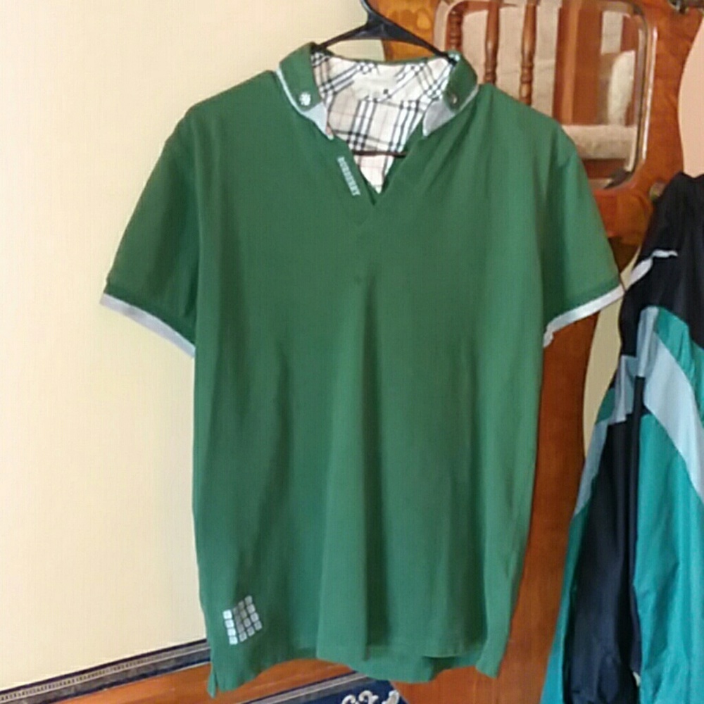 Burberry polo